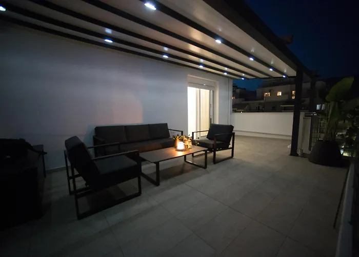 アパート Q Private Parking *