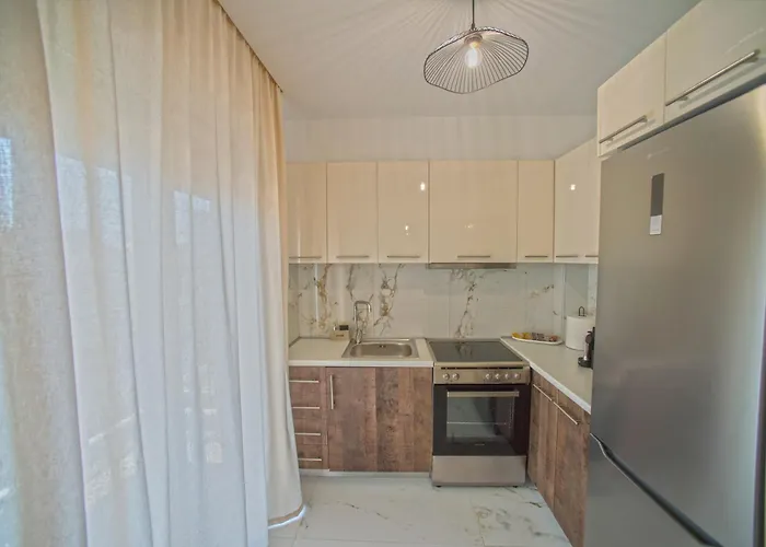 Q Private Parking アパート *