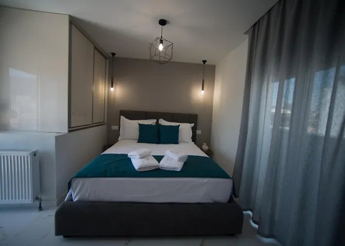 Q Private Parking アパート