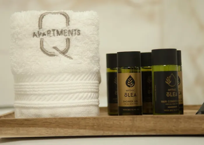 アパート Q Private Parking *